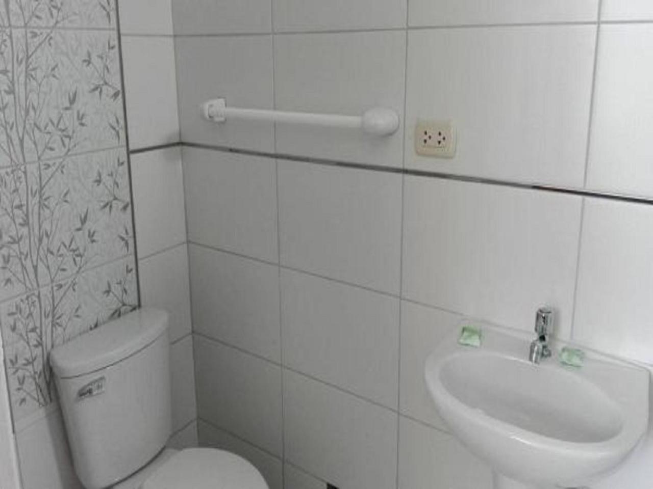 Hostal Silpay Такна Екстер'єр фото